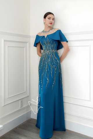 Đầm dạ hội tay bèo cổ tròn ấn tượng