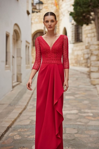 Đầm dạ hội cổ V phối ren sang trọng