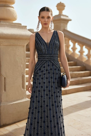 Váy dạ hội ren cho tuổi trung niên cao cấp