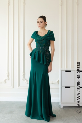 Mẫu đầm dạ hội trung niên che khuyết điểm