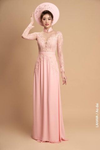 Áo dài cưới cặp đôi kết ren nhẹ nhàng