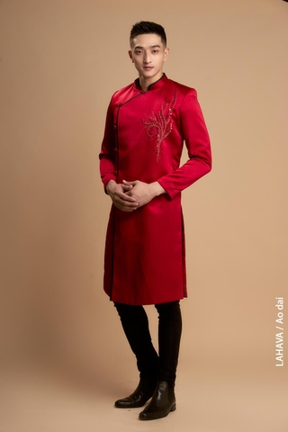 Áo dài kết hoạ tiết nhẹ nhàng nam tính