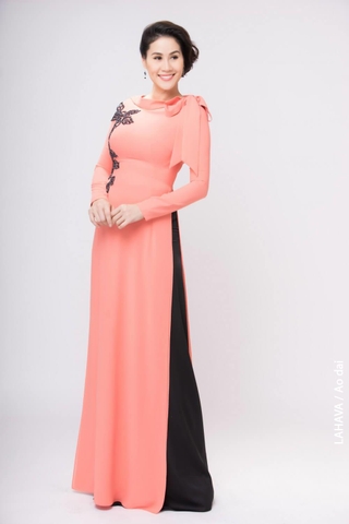 Áo dài đi tiệc thiết kế duyên dáng