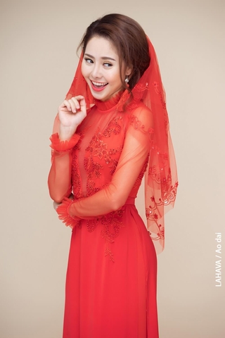 Áo dài cưới cách tân phối ren hiện đại