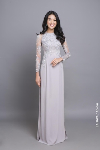 Áo dài cổ tròn phối ren thêu sang trọng
