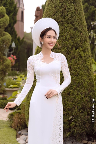 Áo dài cưới tà phối ren cách điệu