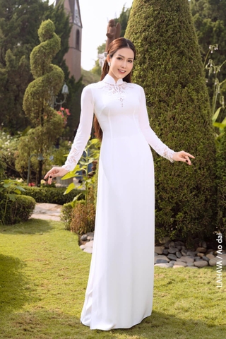 Áo dài cặp phối ren thêu tinh tế