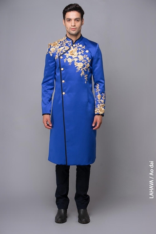 Áo dài xanh kết hoa 3D trẻ trung