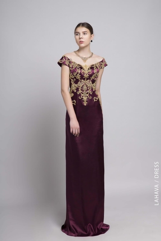 Váy dạ hội suông ren đồng nổi bật