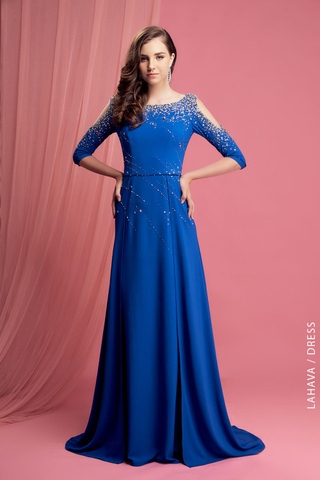 Váy dạ hội cổ thuyền tay cắt khoét nhẹ nhàng