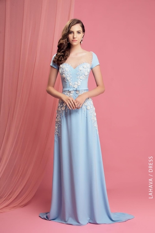 Váy dạ hội nhẹ nhàng kết hoa 3D nữ tính