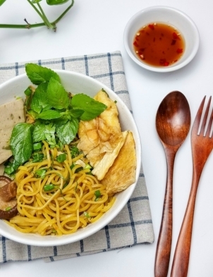 CÁC MÓN BÚN THỰC DƯỠNG TỪ GẠO LỨT