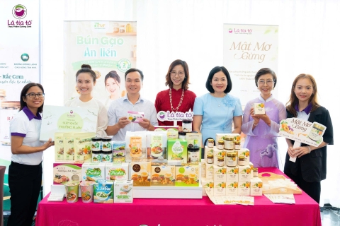 Lá Tía Tô lan toả thực phẩm dưỡng sinh đến Đại hội Hội Doanh nghiệp Hải Phòng tại TP.HCM