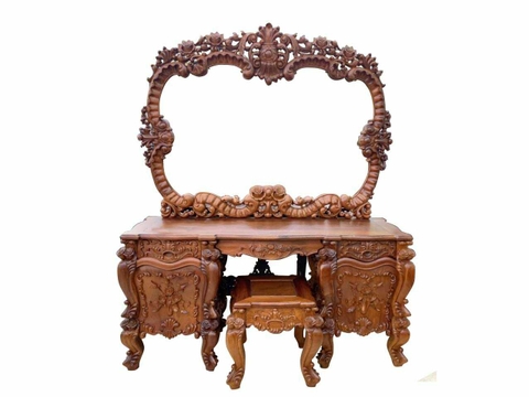 Bàn phấn đục hoa hồng