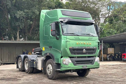 sitrak 440 cầu dầu