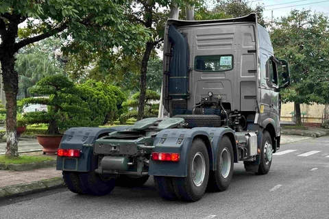 Xe Đầu Kéo Howo T7H 430 Máy WEICHAI