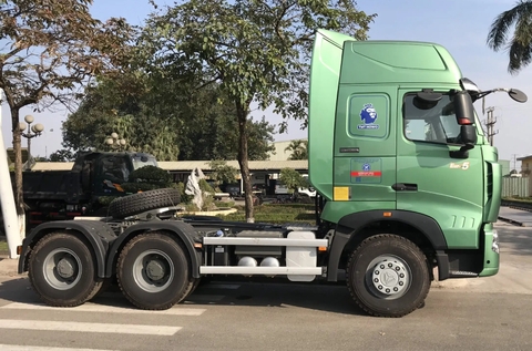 howo 420 cầu dầu