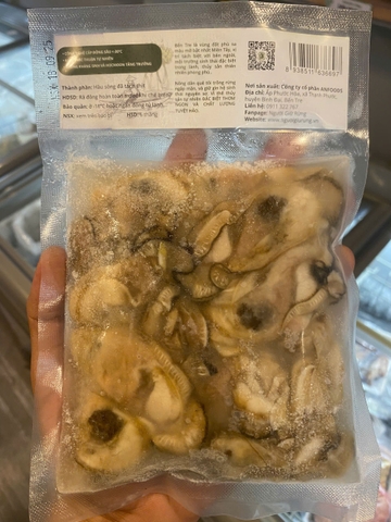 Hàu sống tách thịt
