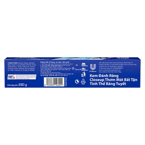 Kem Đánh Răng Closeup Tinh Thể Băng Tuyết - Tuýp 230G