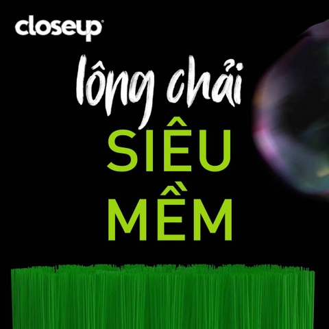 Bàn Chải Đánh Răng Closeup Precision Clean Siêu Mềm