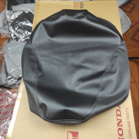 Vỏ yên Spacy, Sa phia