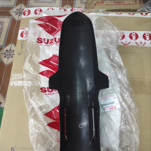 Rè trước Rider fi Suzuki