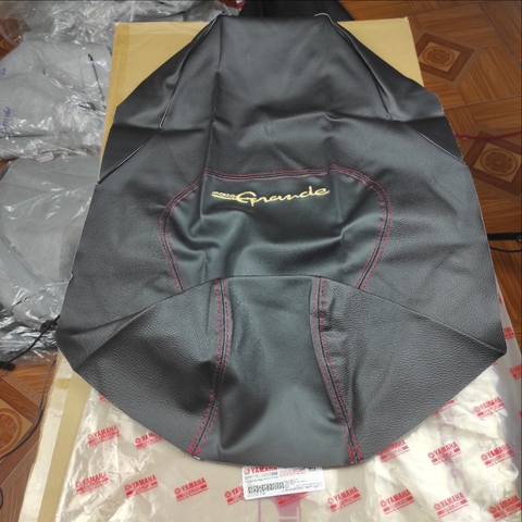 Vỏ Yên Grander thêu giữa