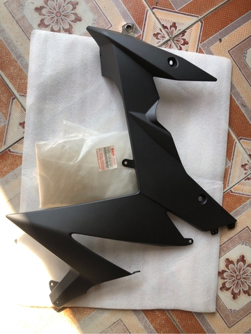 Yếm phải Raider màu đen