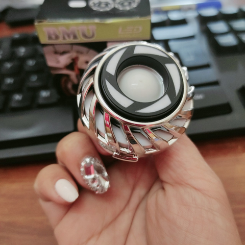 Bóng hậu xoay siêu đẹp BMU