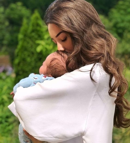 Câu chuyện: "MẸ ƠI! RỬA BÁT CHO CON" của giáo sư Đại học