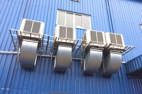 Chọn máy làm mát công nghiệp tốt nhất cho nhà xưởng