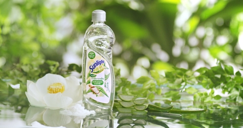 Top 11 loại nước rửa chén bát chính hãng, giá tốt. Cách làm nước rửa chén tại nhà đơn giản.