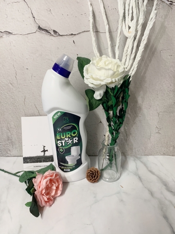 Nước Tẩy bồn cầu