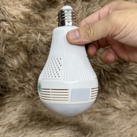 Camera YOOSEE LTVR96 Góc Quay 360 Độ Hình Dạng Bóng Đèn- Đàm Thoại 2 Chiều- Báo Động Chống Trộm- Wifi Không Dây Trong Nhà