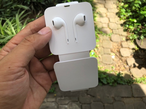 [SE285]Tai Nghe Iphone 7 bóc máy zin chính hãng