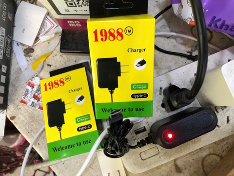 [SE13.5] Sạc Liền dây 1988 Type C dành cho máy cỏ