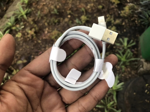 [SE8] Cáp sạc iphone đang lưới kẽm