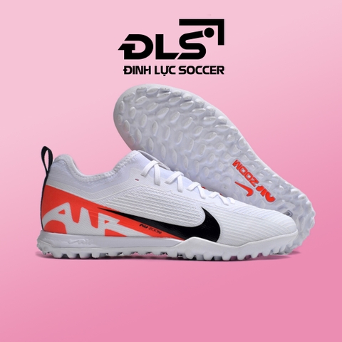 Giày Bóng Đá Nike Mercurial Vapor 15 Pro Trắng Vạch Đen Gót Đỏ TF