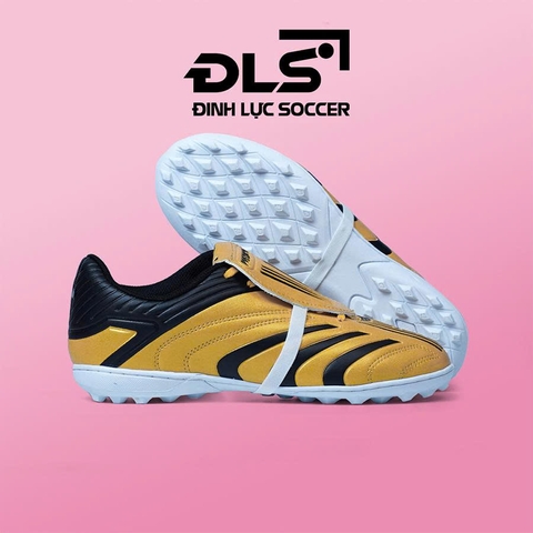 Giày Bóng Đá Việt Nam Predator Vàng Gót Đen Lưỡi Gà Gập TF