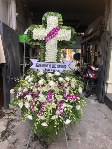 HOA THIÊN CHÚA GIÁO