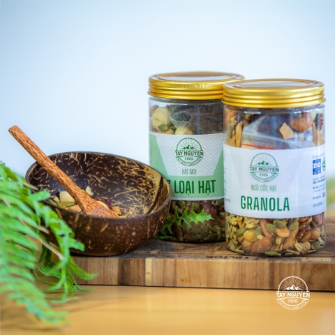 Combo Granola và Hạt dinh dưỡng kèm Bộ gáo dừa thìa gỗ