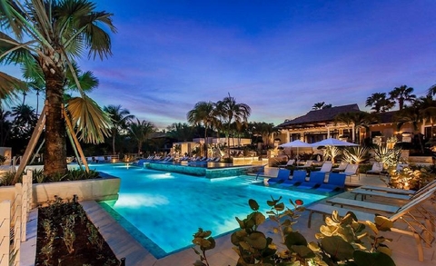 골프장이 있는 리조트: 럭셔리 휴가를 위한 이상적인 목적지