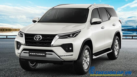 Lốp xe Toyota Fortuner