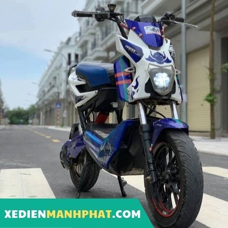 Xe điện Xmen cũ