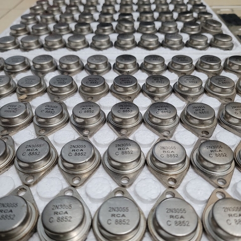 Sò sắt 2N3055 RCA tháo máy