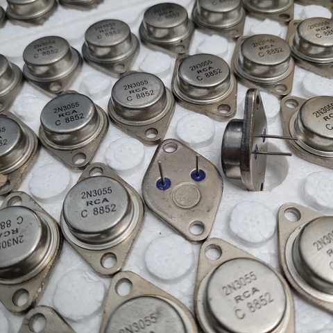 Sò sắt 2N3055 RCA tháo máy