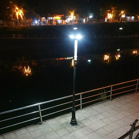 Đèn công viên năng lượng mặt trời SUNTEK SV08