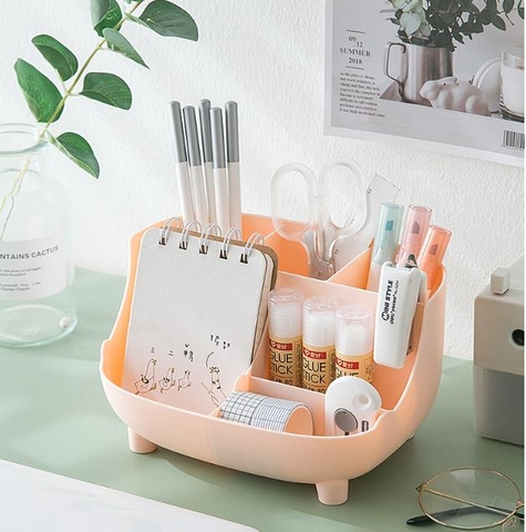Hộp để vật dụng để bàn con heo