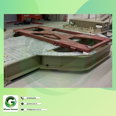 Đồ gá trên xe trượt