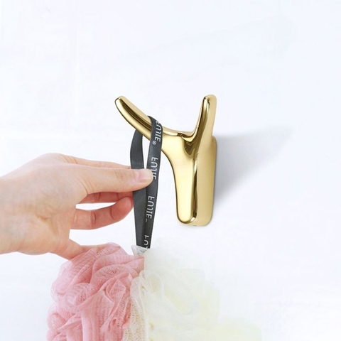 Móc treo hiện đại màu vàng gold SH6008